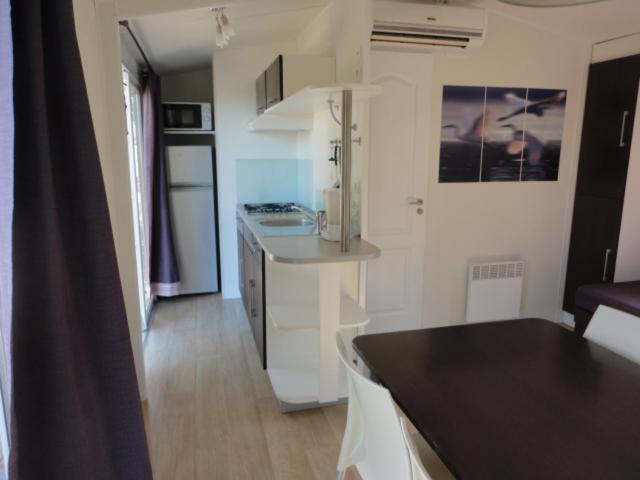 mobil home 6 personnes Rocbaron Bagian luar foto